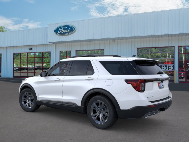 Used 2026 Ford Explorer Active w/ Active Comfort Package AWD/4WD image 4