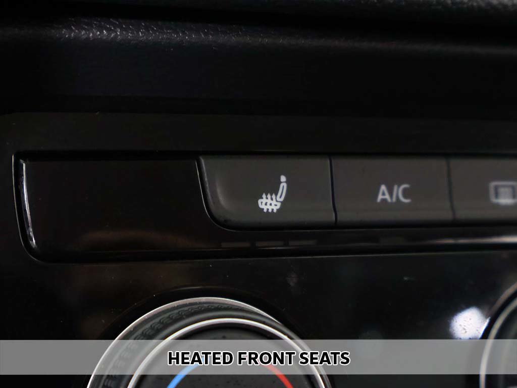 Used 2023 Volkswagen Taos SE FWD image 6