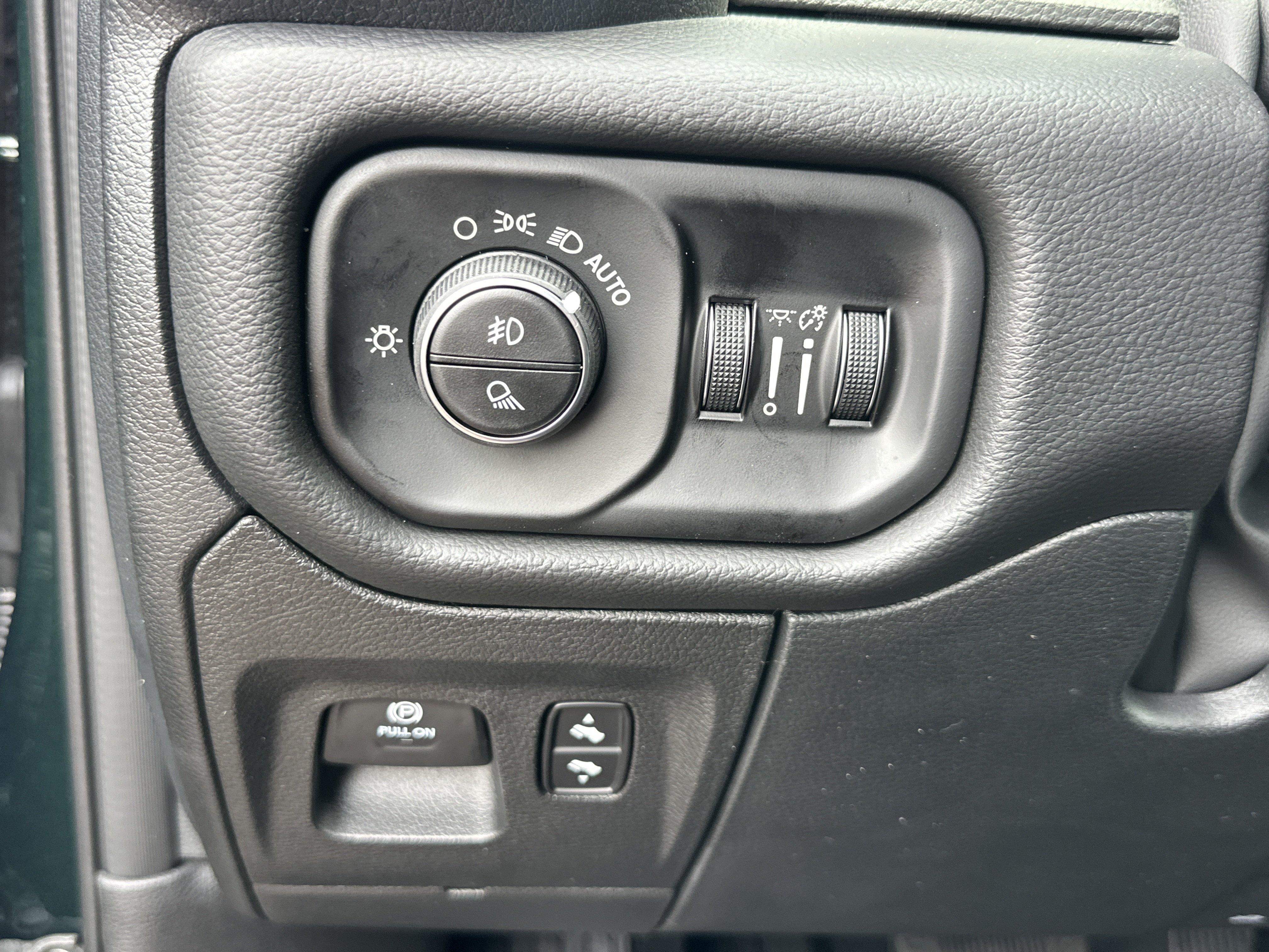 New 2026 RAM 1500 Big Horn AWD/4WD image 12