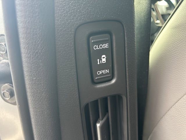 Used 2024 Honda Odyssey Elite image 29