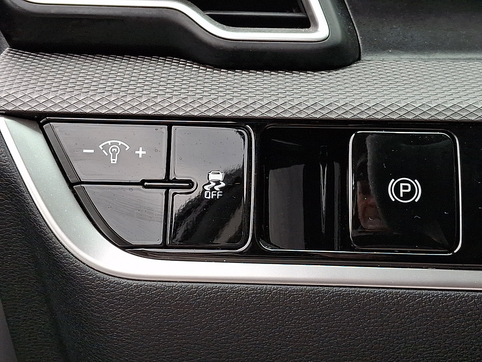 Used 2024 Kia Sportage LX AWD/4WD image 25