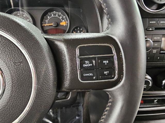 Used 2015 Jeep Patriot High Altitude AWD/4WD image 17