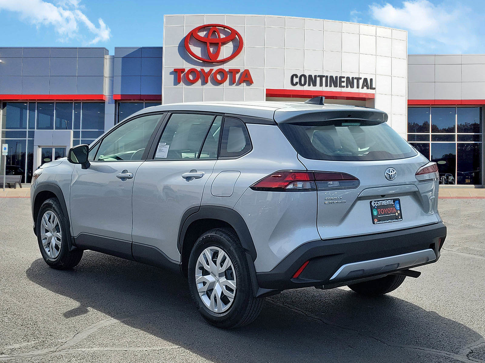 New 2026 Toyota Corolla Cross L image 4