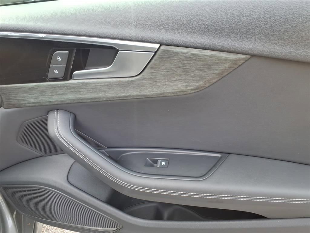 Used 2023 Audi A4 2.0T Premium Plus image 17