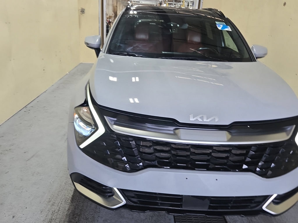 Used 2023 Kia Sportage SX AWD/4WD image 3