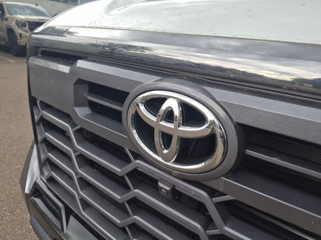 Used 2024 Toyota Tundra Platinum w/ TRD Off-Road Package AWD/4WD image 14