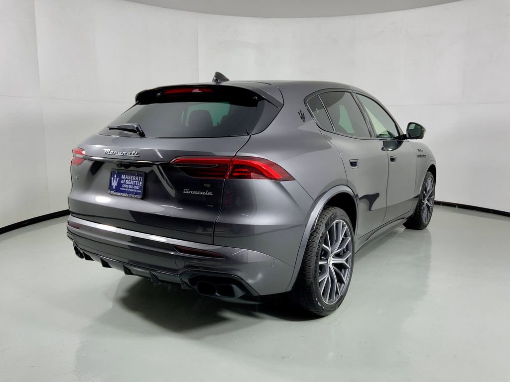 New 2026 Maserati Grecale Modena AWD/4WD image 2