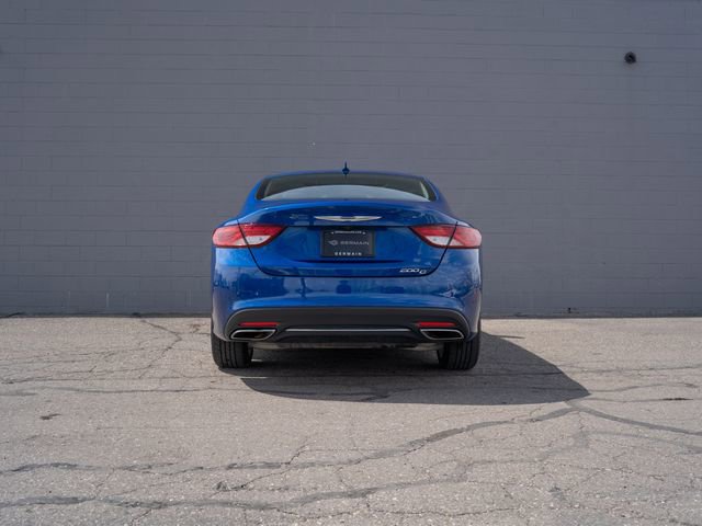 Used 2016 Chrysler 200 C image 6