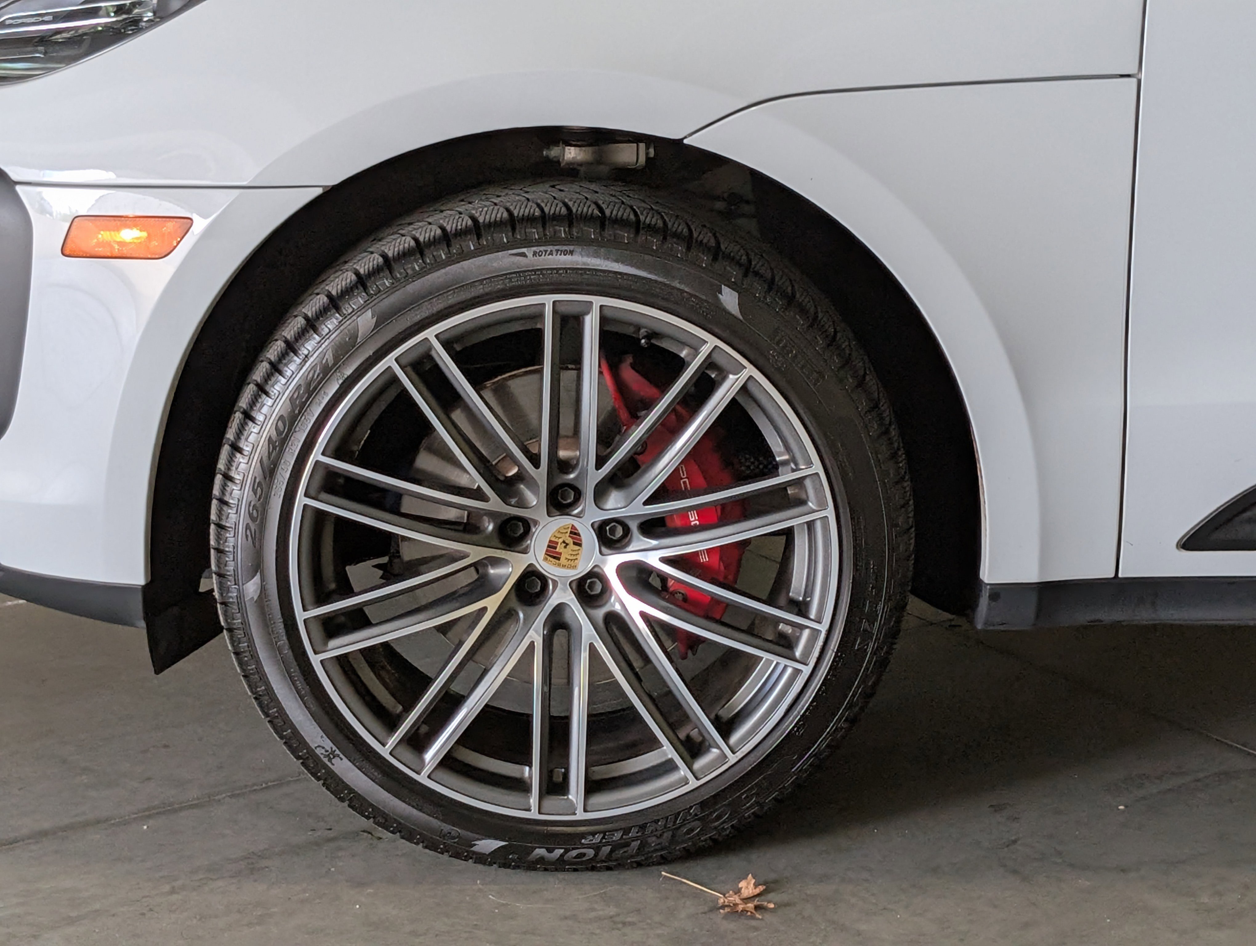 Certified 2023 Porsche Macan S AWD/4WD image 15