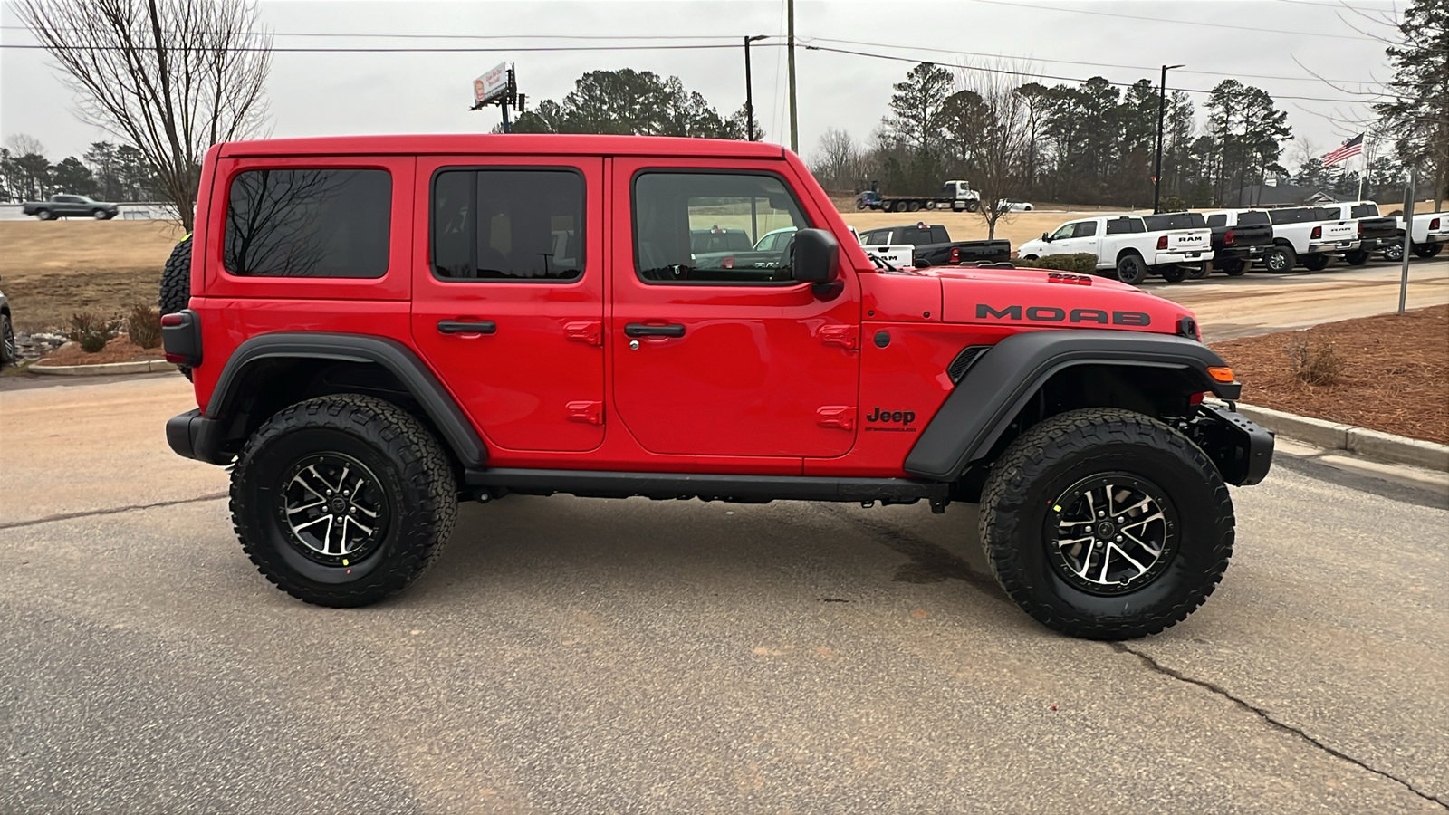 New 2026 Jeep Wrangler Unlimited Rubicon 392 w/ Quick Order Package 27X Moab AWD/4WD image 7