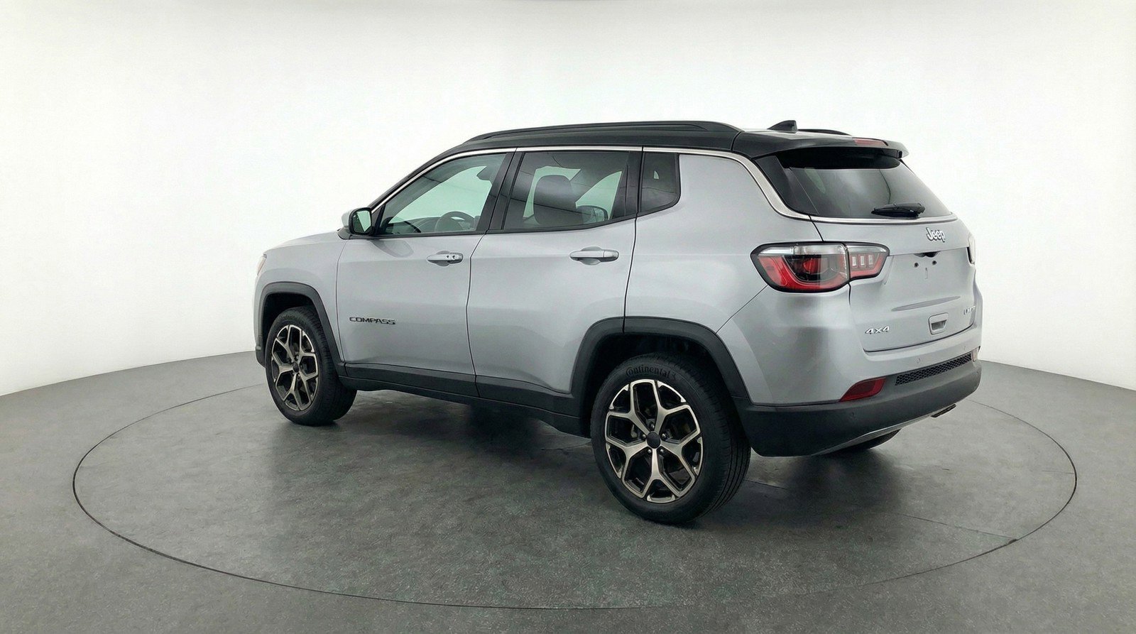 Used 2025 Jeep Compass Limited AWD/4WD image 6