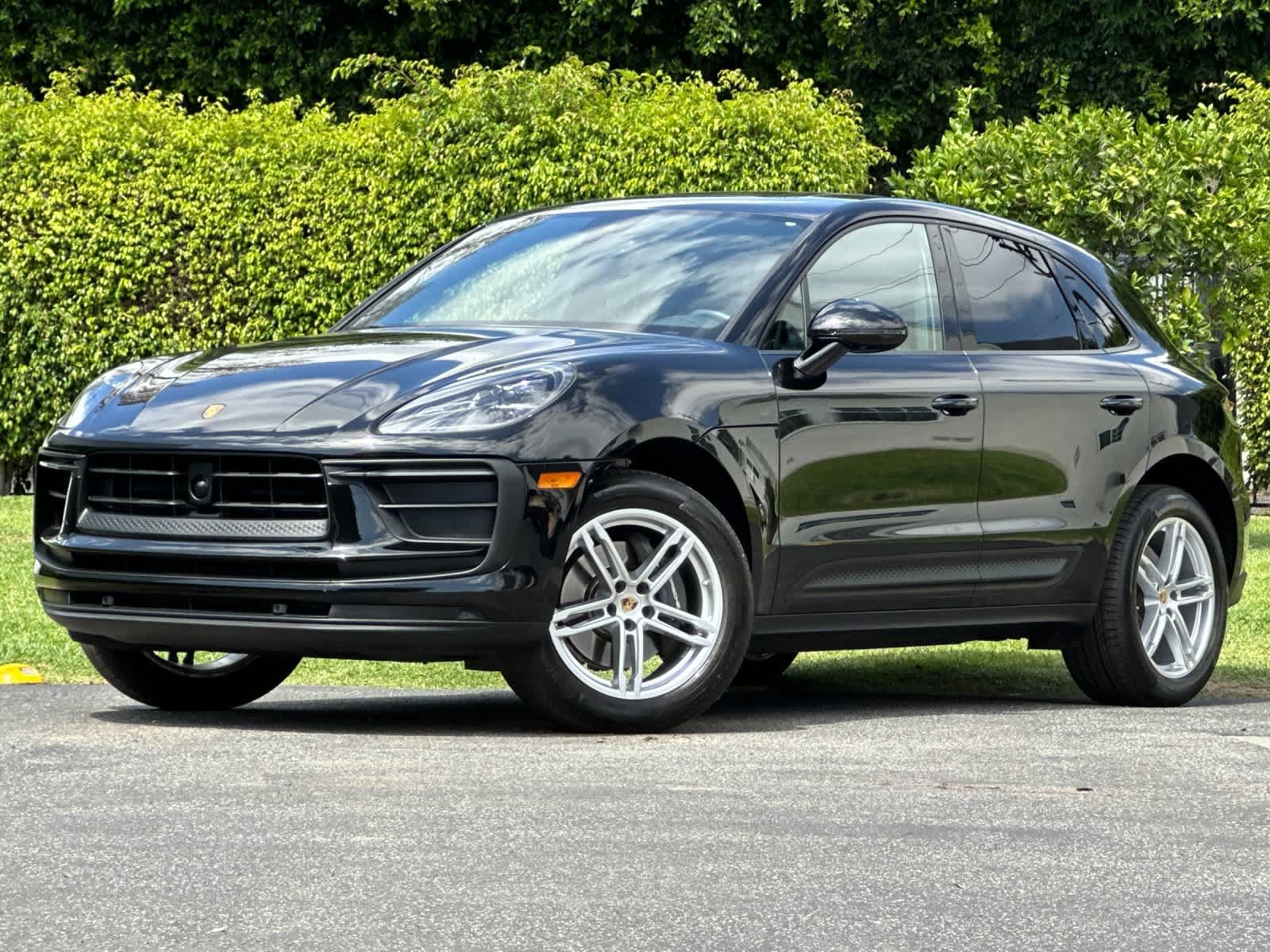Certified 2024 Porsche Macan