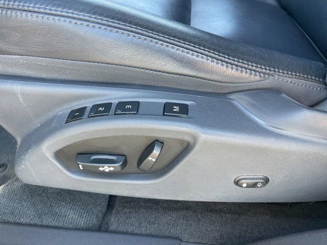 Used 2017 Volvo XC60 T5 Inscription w/ Preferred Option Package AWD/4WD image 8