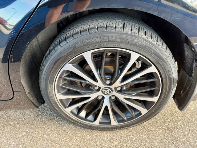 Used 2018 Toyota Camry SE w/ Audio Package FWD image 10