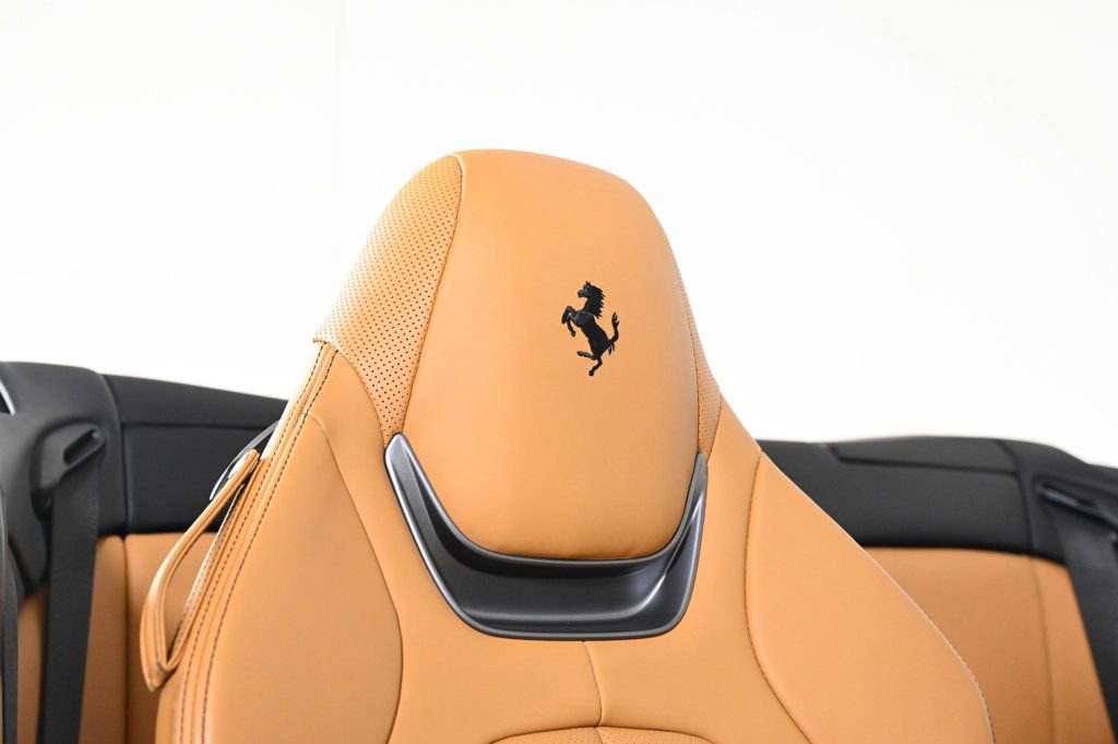 Certified 2023 Ferrari Portofino M image 22