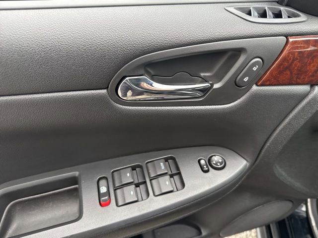 Used 2011 Chevrolet Impala LT image 18