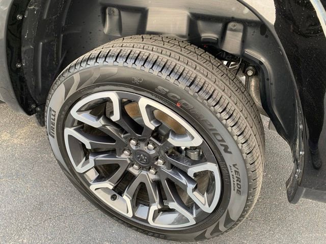 New 2025 RAM 1500 Limited w/ Trailer Tow Group image 24