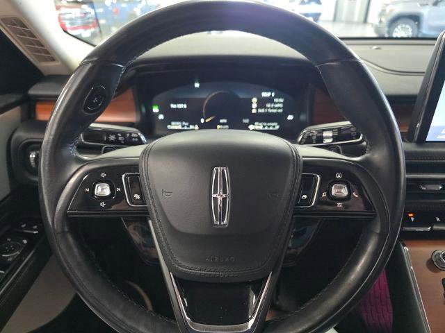Used 2020 Lincoln Aviator Reserve w/ Equipment Group 202A AWD/4WD image 17
