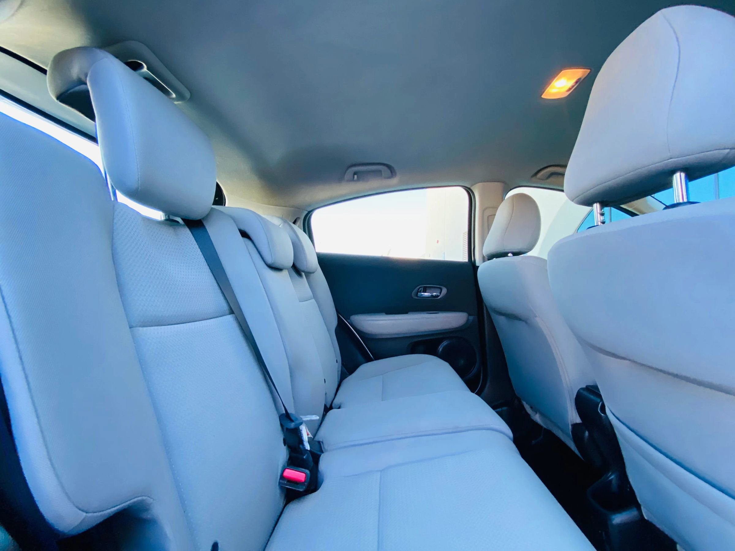 Used 2019 Honda HR-V LX image 33