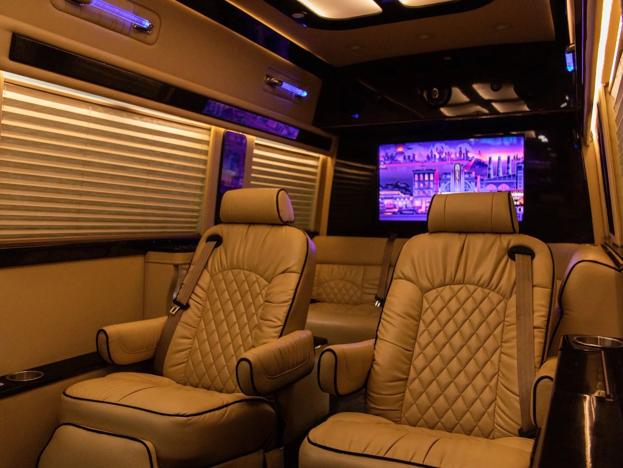 Used 2017 Mercedes-Benz Sprinter 3500 w/ Active Safety Plus Package image 44