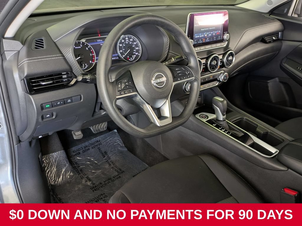 Used 2025 Nissan Sentra SV FWD image 14