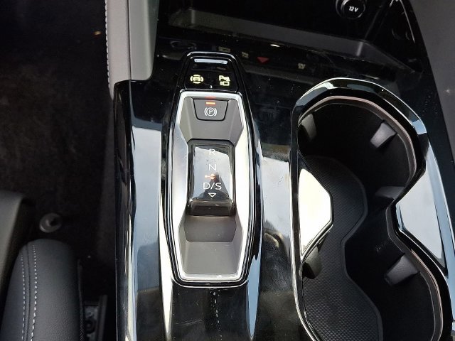 Used 2025 Audi Q5 Premium Plus w/ Premium Plus AWD/4WD image 11