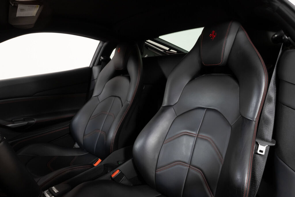 Certified 2018 Ferrari 488 GTB RWD image 39