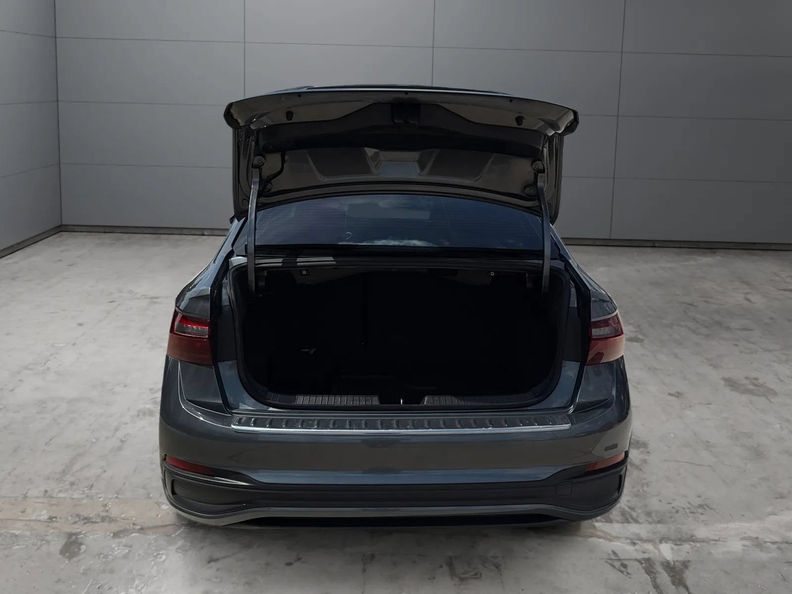 Used 2022 Volkswagen Jetta Sport FWD image 9