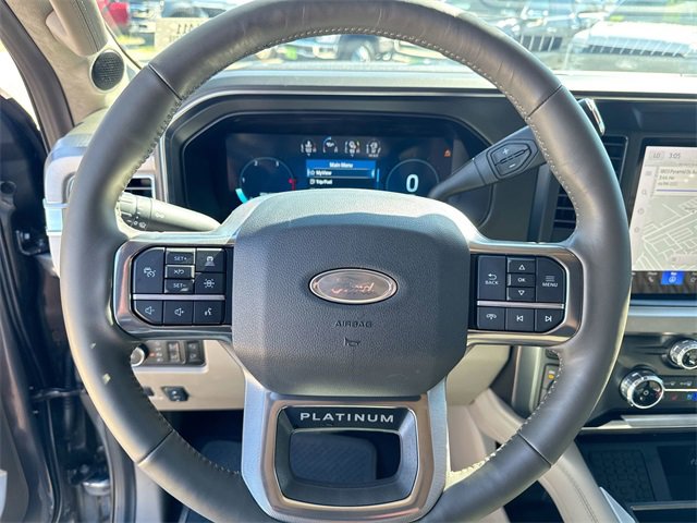 Certified 2025 Ford F350 Platinum w/ Platinum Plus Package image 15