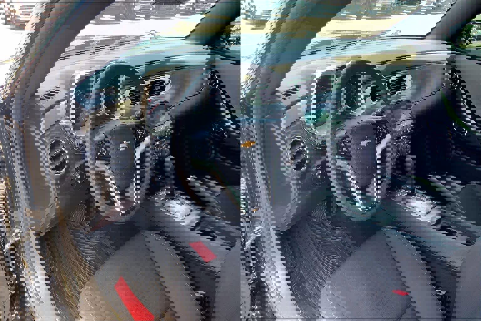 Used 2015 Chevrolet Camaro LS RWD image 16