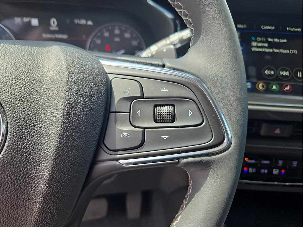 Used 2022 Buick Envision Essence w/ Technology Package I AWD/4WD image 21
