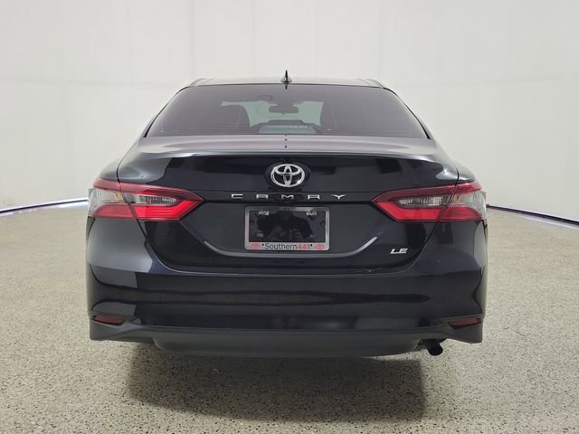 Used 2024 Toyota Camry LE image 6