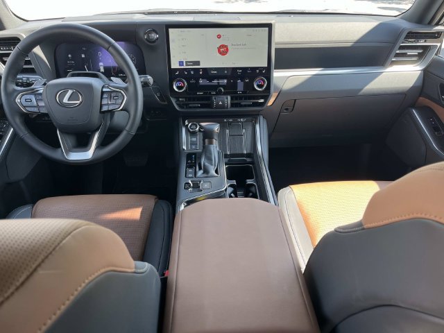 Certified 2026 Lexus GX 550 w/ Accessory Package (ZB) AWD/4WD image 12