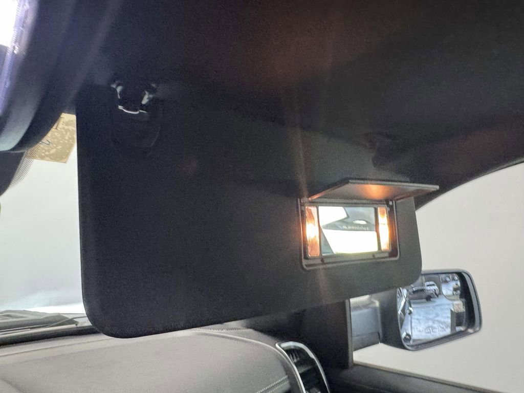 Used 2023 RAM 1500 Laramie AWD/4WD image 31