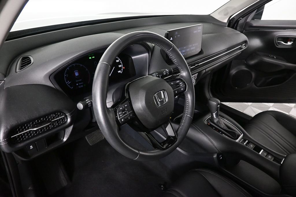 Used 2024 Honda HR-V EX-L image 6