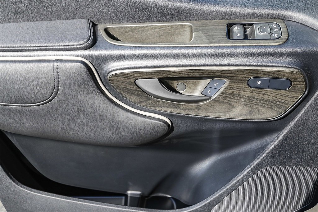 Used 2023 Mercedes-Benz Sprinter 2500 image 37