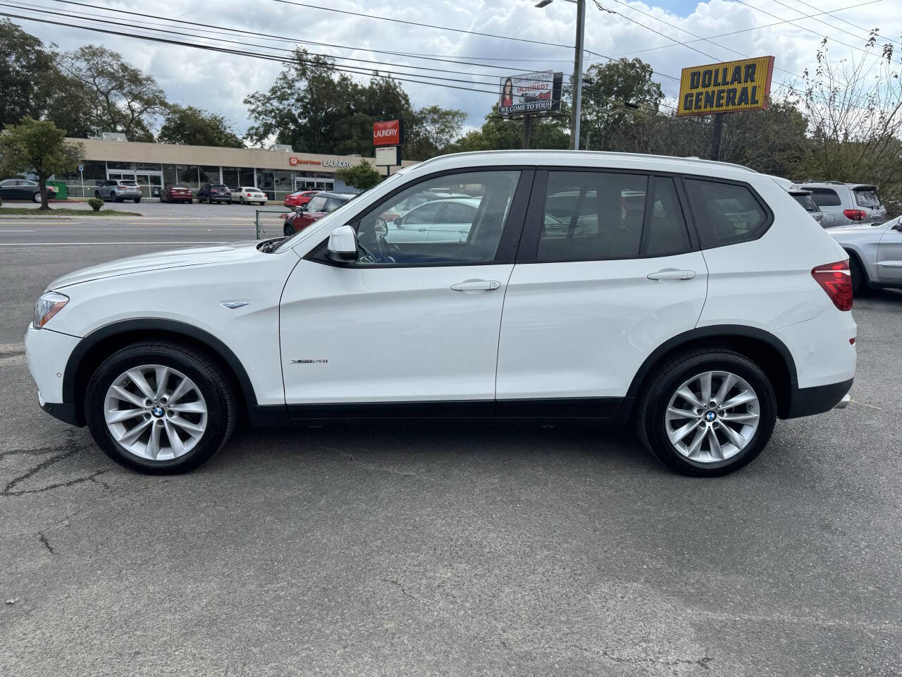 Used 2016 BMW X3 xDrive28i w/ Premium Package image 2