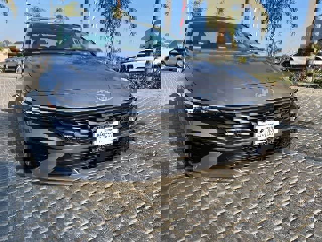 New 2026 Hyundai Elantra Limited image 25