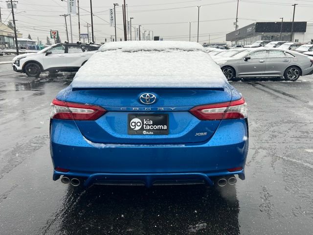 Used 2018 Toyota Camry XSE image 8