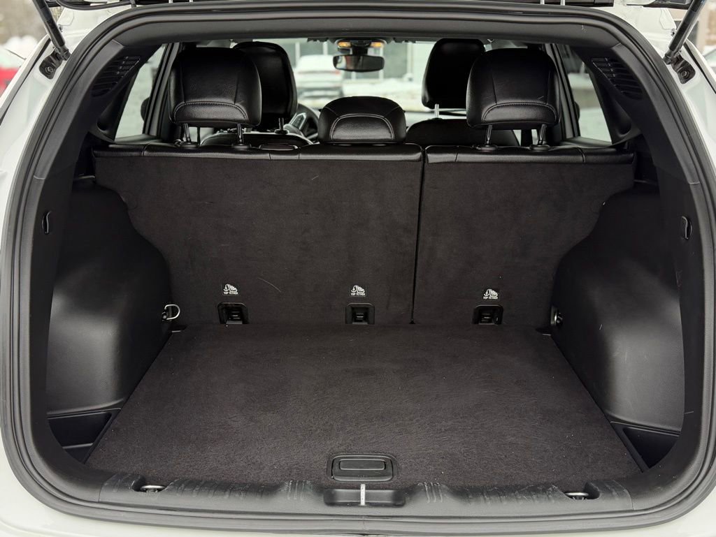 Used 2024 Jeep Compass Latitude image 5