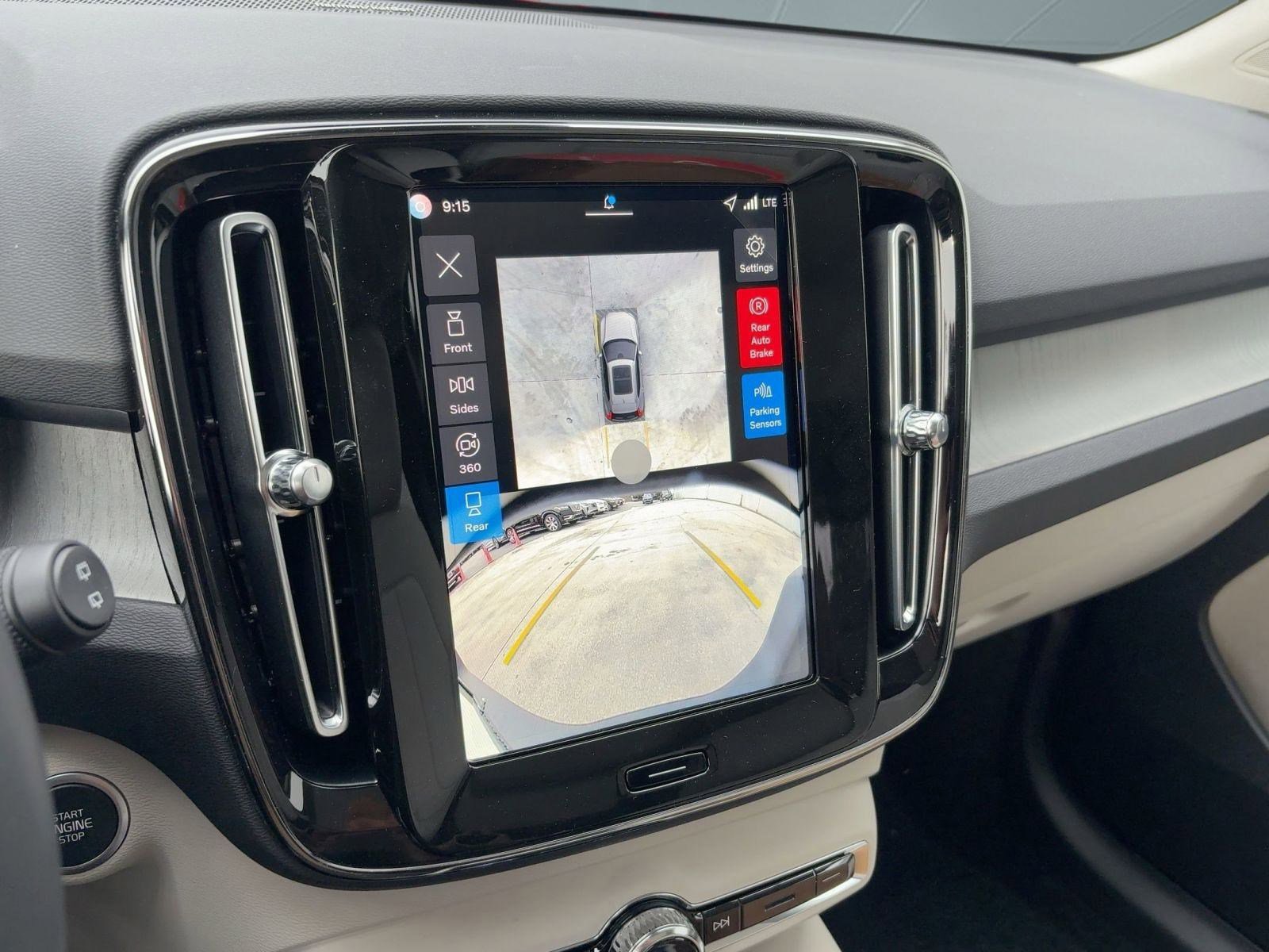 New 2026 Volvo XC40 B5 Ultra w/ Climate Package image 23