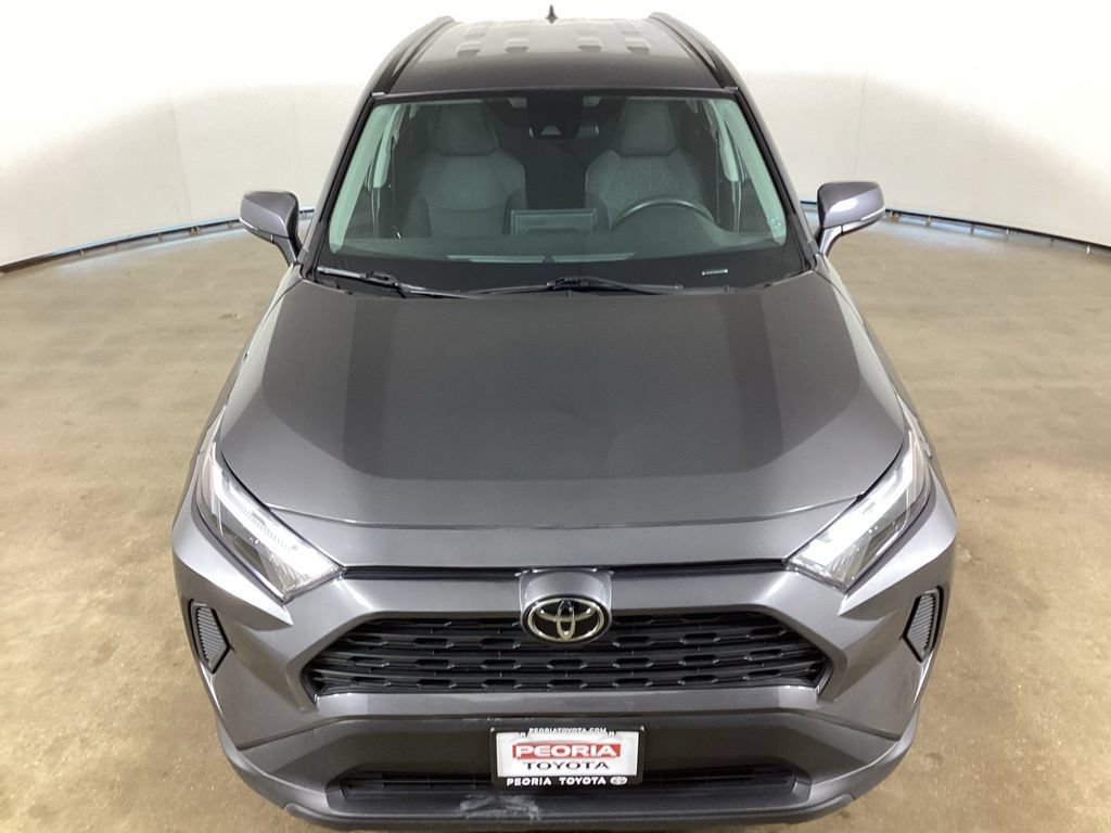 Used 2024 Toyota RAV4 XLE AWD/4WD image 4