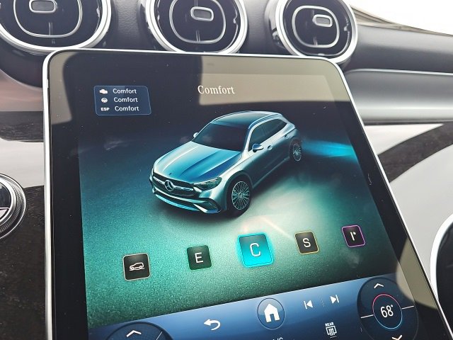 New 2026 Mercedes-Benz GLC 300 4MATIC image 30