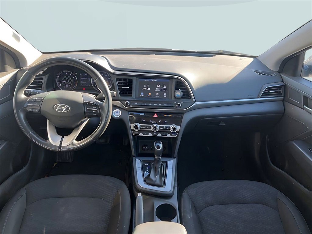 Used 2020 Hyundai Elantra Value Edition w/ Cargo Package (C1) image 18
