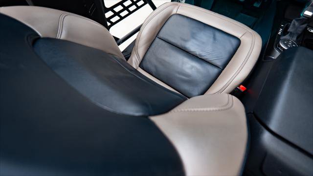 Used 2023 Ford Bronco Wildtrak image 19