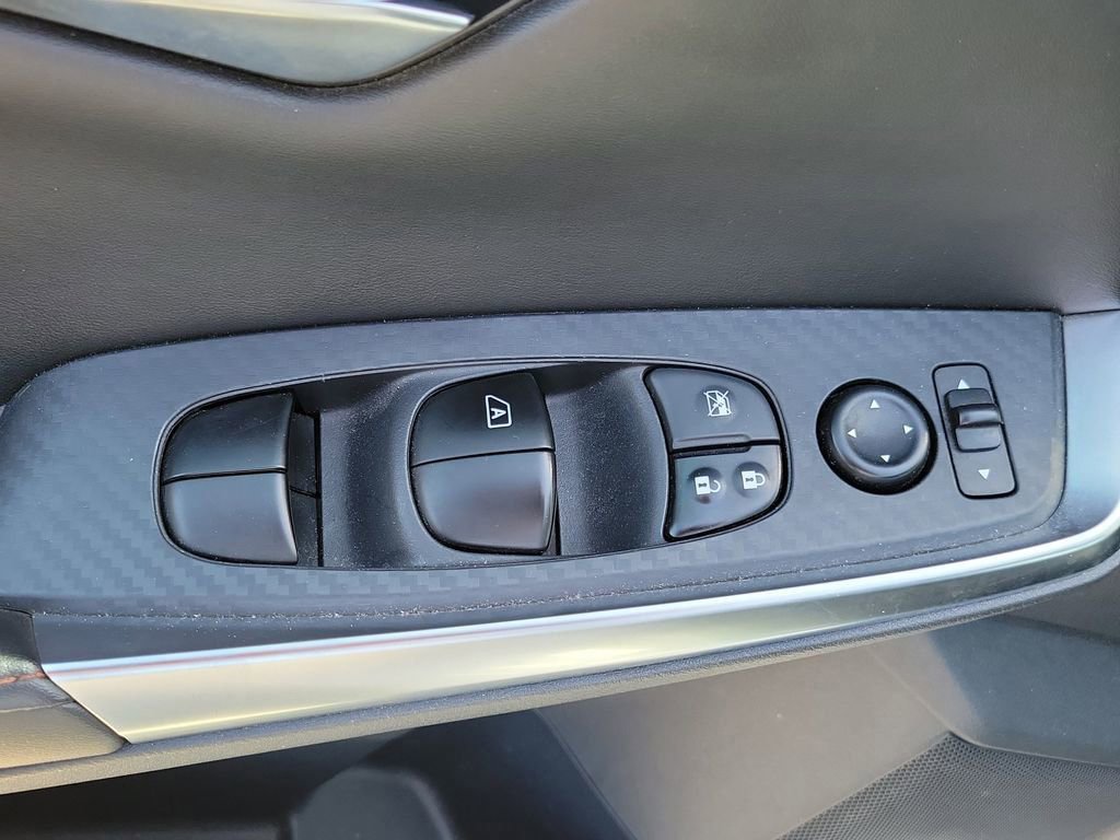 Used 2022 Nissan Sentra SR w/ Trunk Package image 16