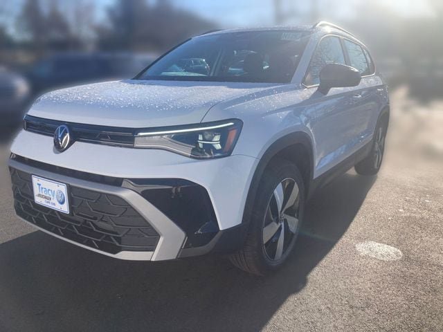 New 2026 Volkswagen Taos S AWD/4WD image 3