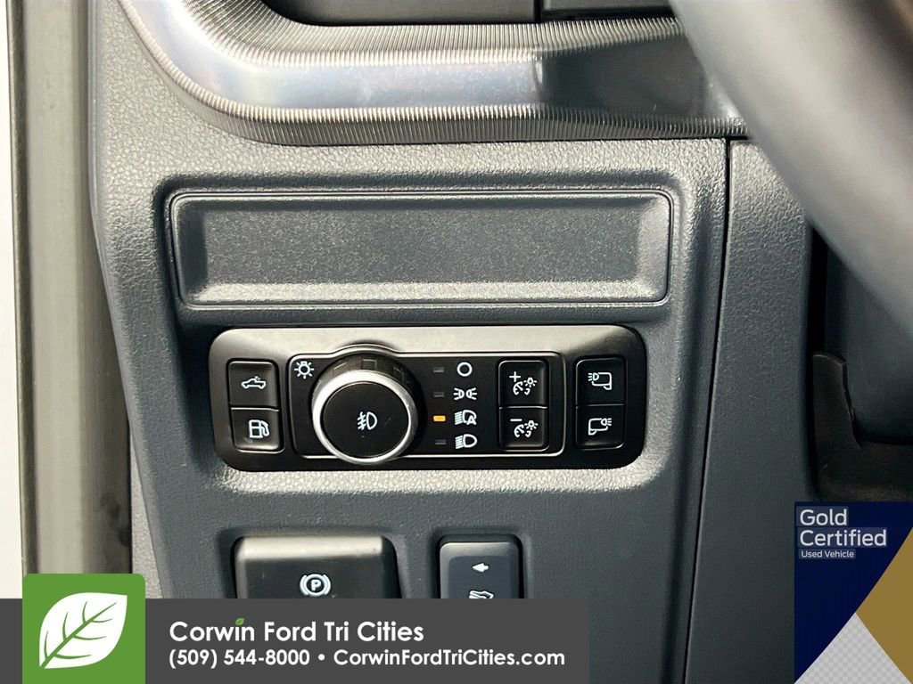 Certified 2025 Ford F150 Platinum AWD/4WD image 19