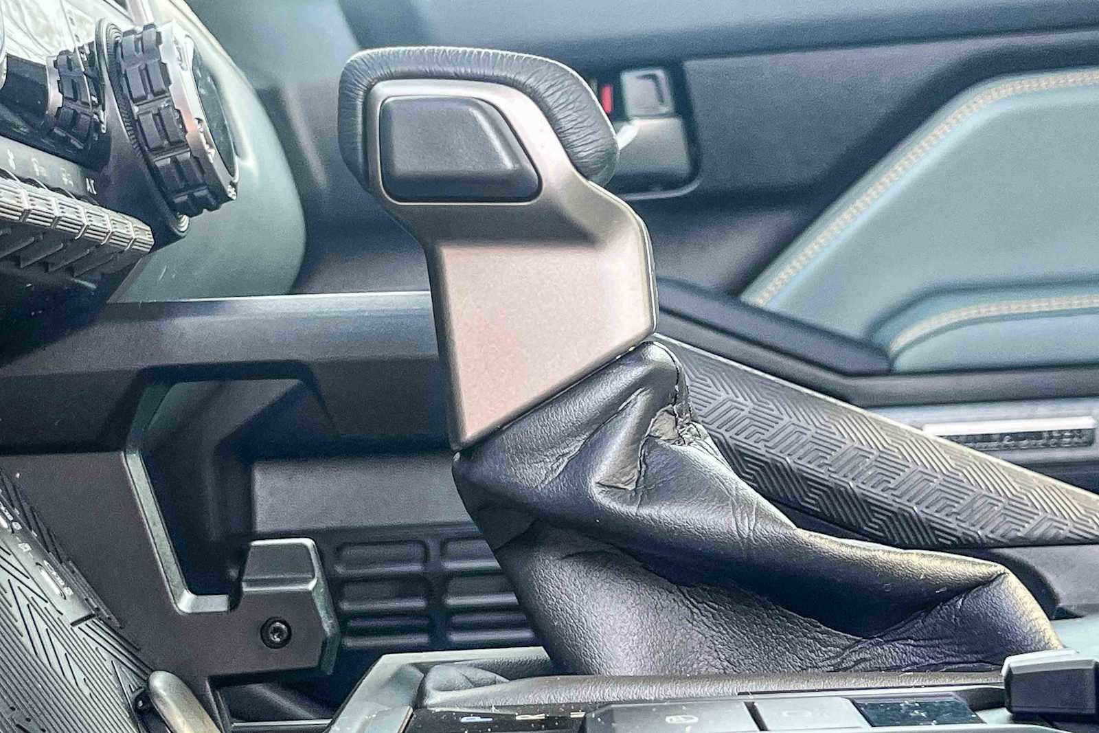 Used 2025 Toyota Tacoma 4x4 Double Cab Hybrid image 21