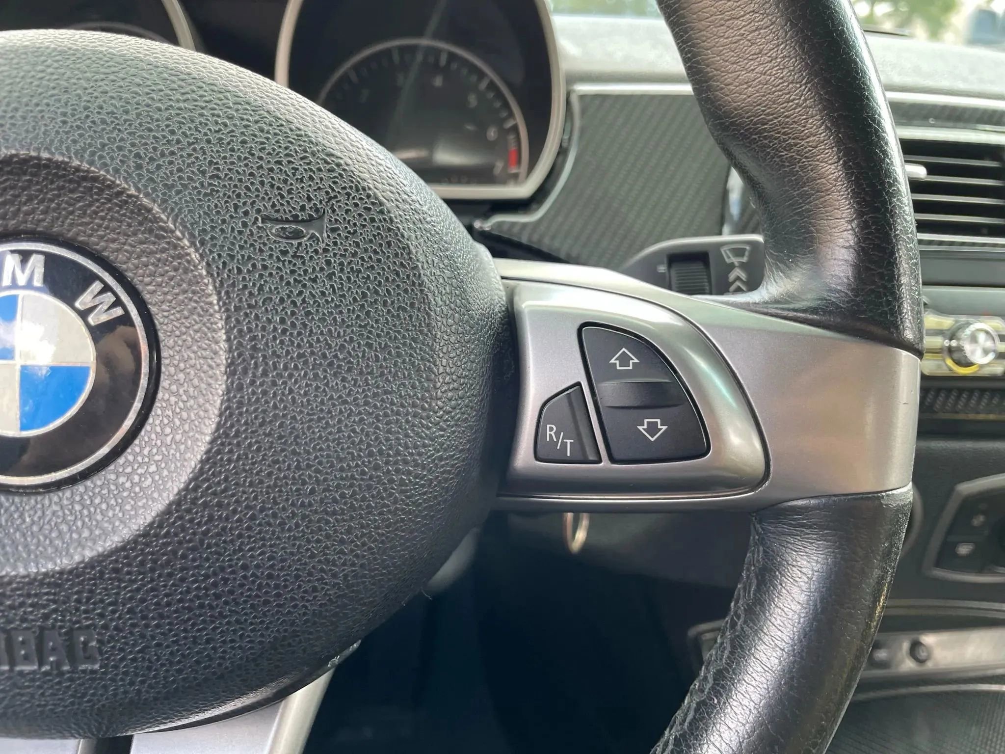 Used 2003 BMW Z4 2.5i image 18